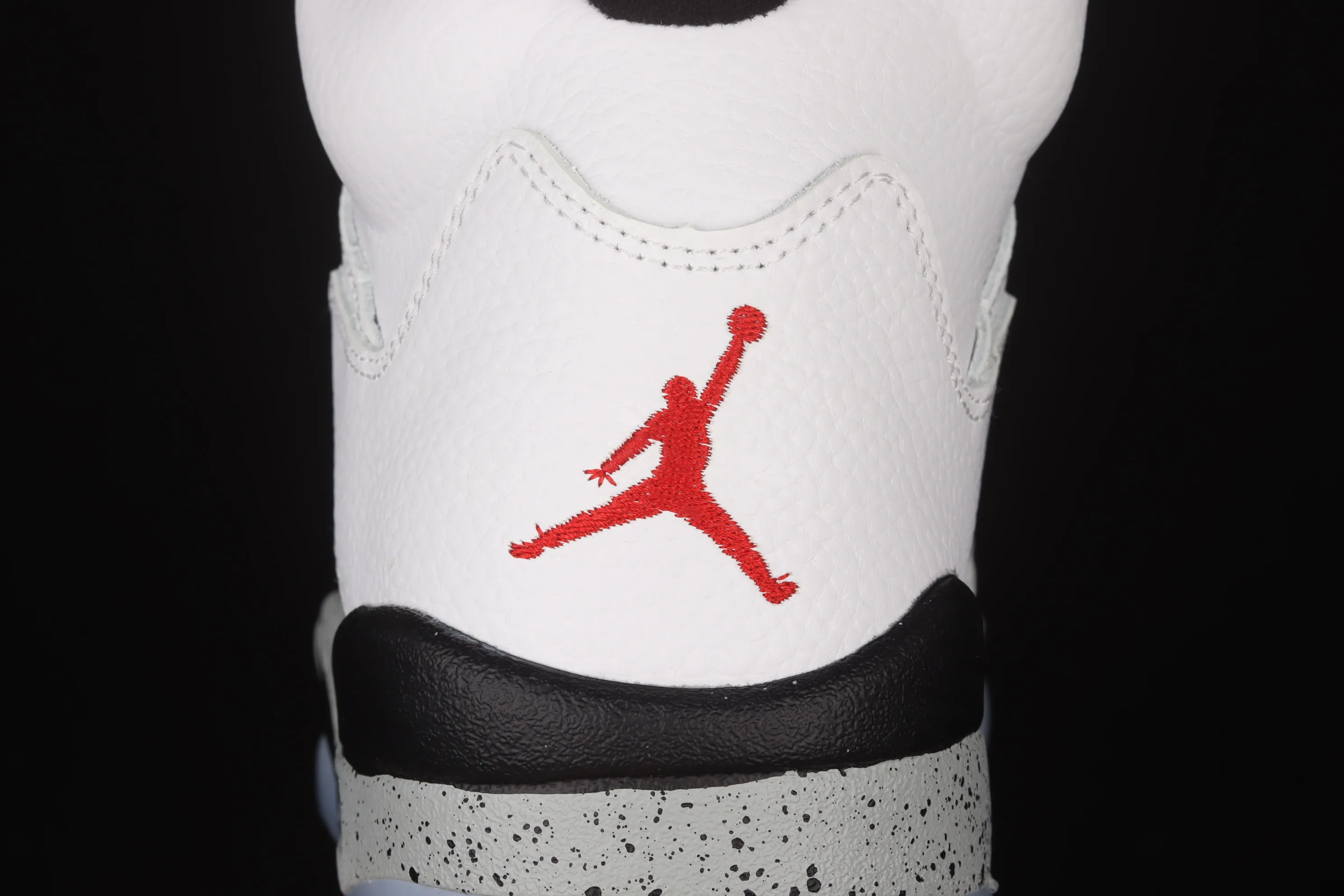 All categories Air Jordan Jordan series basketball shoes Air Jordan 5 G version Air Jordan 5 White Cement AJ5 Joe 5 white cement 136027-104